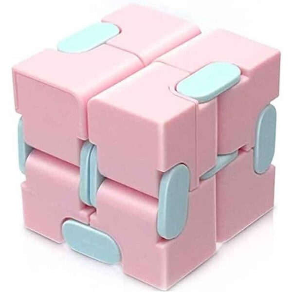 Инфинити Куб Cub Infinity, roz pastel cu articulații albastru pastel, pe fundal alb