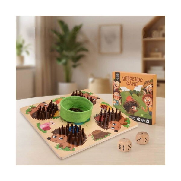 joc-educativ-aventura-cu-aricii Joc educativ Aventura cu aricii, tabla din lemn Hedgehog Game cu patru arici plini cu bețișoare, bol textil verde în centru
