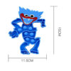 Pop It Huggy Wuggy, schemă de dimensiuni cu jucăria albastră cotată 15 cm înălțime și 11,5 cm lățime; pe corp se văd șapte