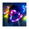 pop-tube-rosu-utilizare Tub Fidget Pop luminos XL, copil care îndoaie în întuneric un tub luminos roz-alb în formă de inimă