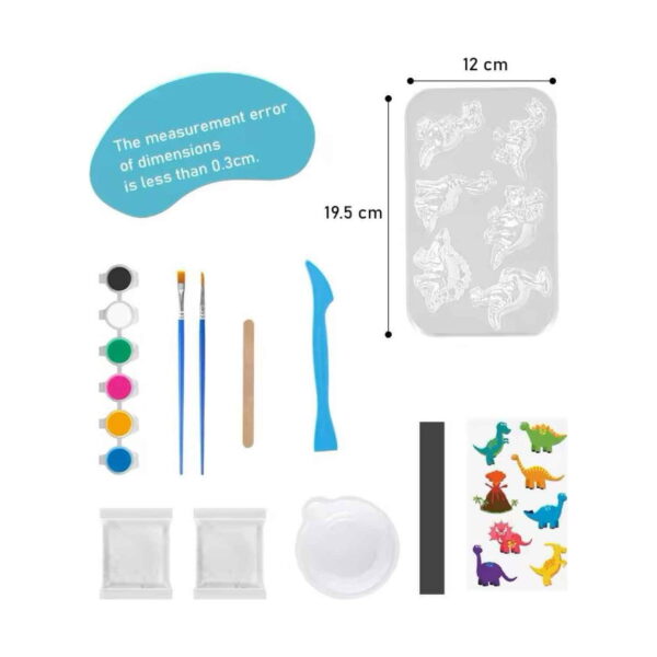 set-creativ-dinozauri-pentru-pictat-dimensiuni Set creativ dinozauri pentru pictat, grafic de dimensiuni: matrița transparentă de 12 x 19,5 cm, șase vopsele, două pensule