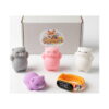 Set educativ Hello Kitty pentru învățarea orei, prezentare pe alb: cutia Spoki, pisicuțe squishy gri, roz