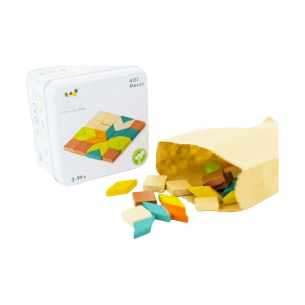 Set Montessori cu 4 puzzle-uri din lemn, cutie albă pătrată inscripționată 4131 Mosaic și un săculeț textil din care se varsă