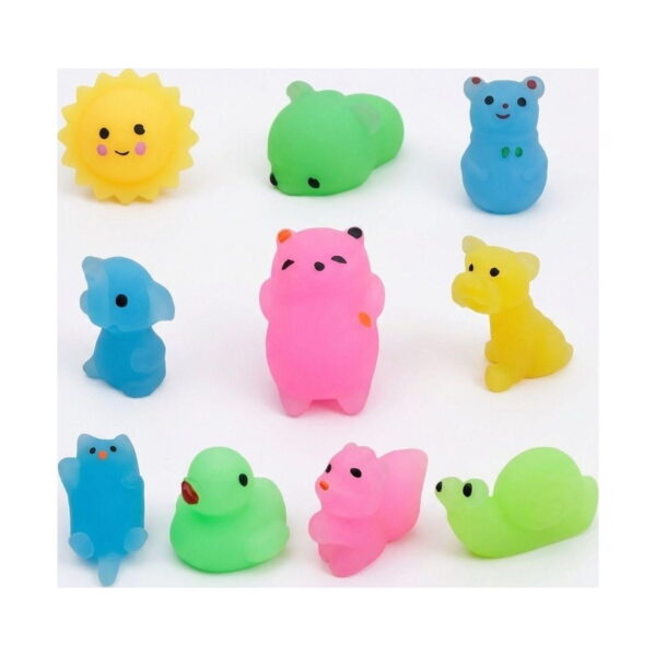 set-squishies-luminoase-jucarii-antistres-continut Set squishies luminoase, zece figurine squishy pe fundal alb: soare zâmbitor, urs roz, urs albastru, cățel galben