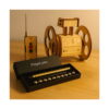 set-stem-duo-robot-alex-si-pix-magnetic-magic-continut Set STEM Duo Robot Alex și pix magnetic magic, cutie neagră deschisă cu pixul magnetic și un șir de bile